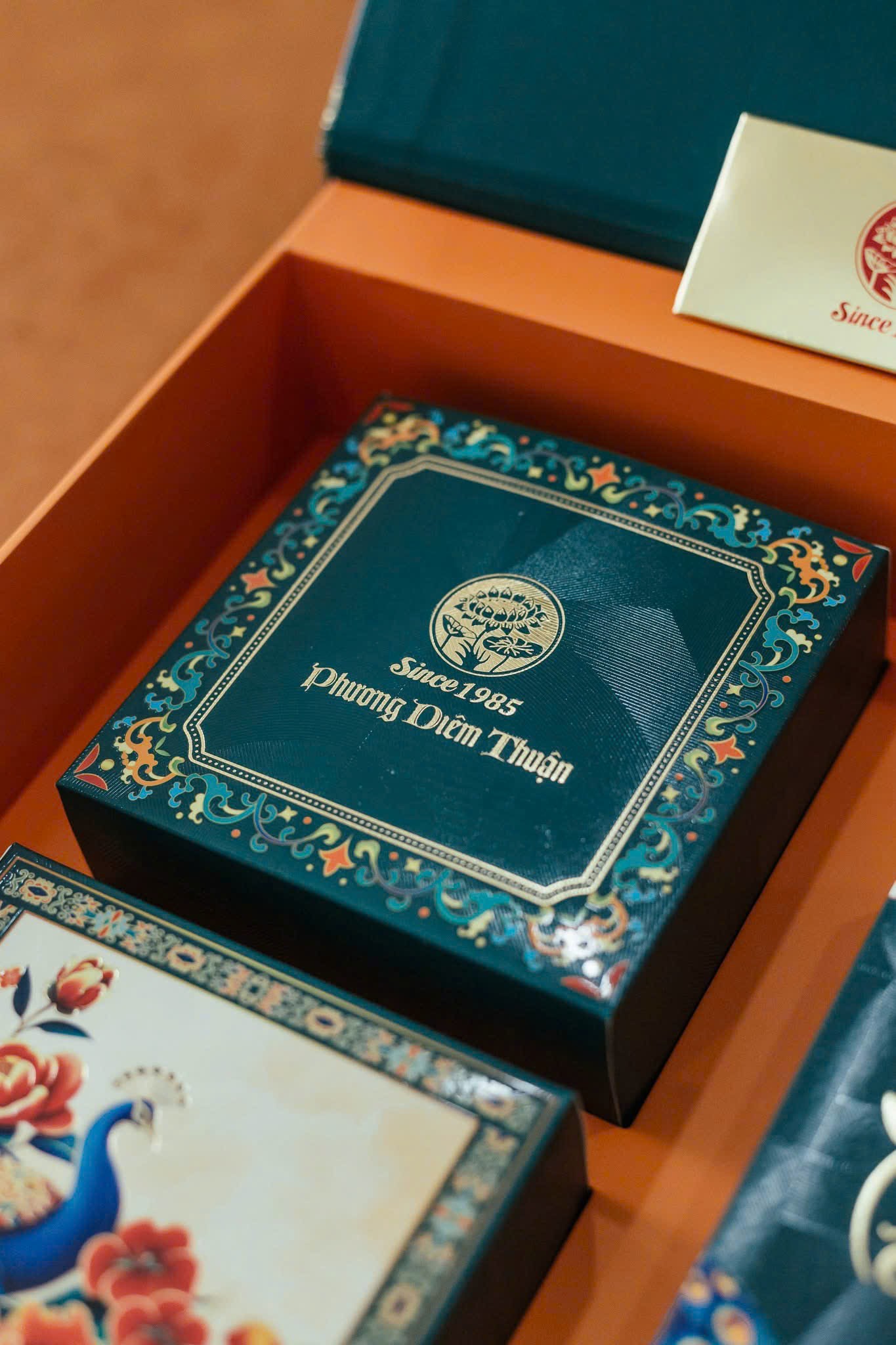 hộp bánh cao cấp